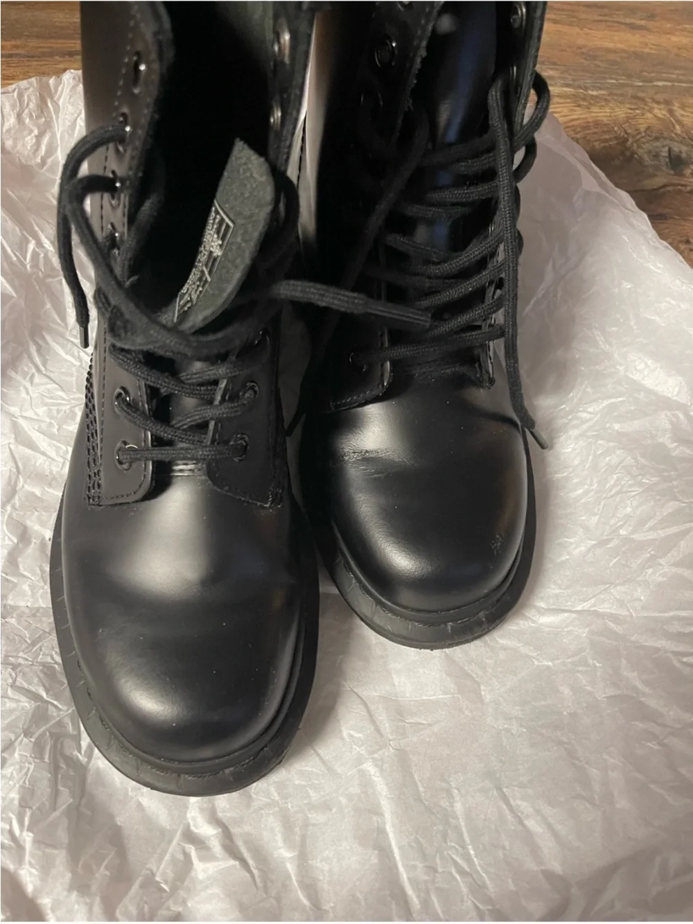 Dr. Martens UNISEX 1460 MONO Smooth Leather Lace Up Boots Black 5US, 36EU